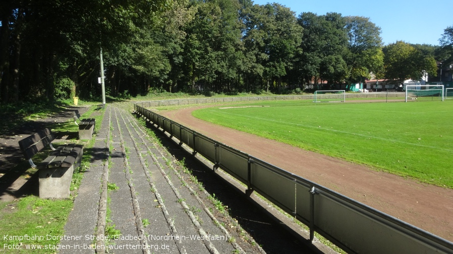 Gladbeck, Kampfbahn Dorstener Straße