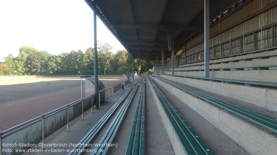 Grevenbroich, Schloß-Stadion