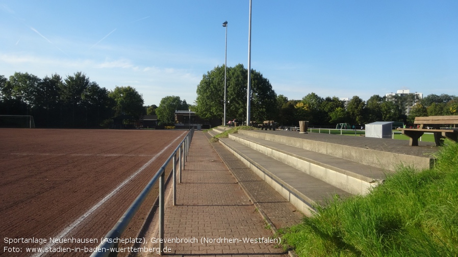 Grevenbroich, Sportanlage Neuenhausen (Nebenplatz)