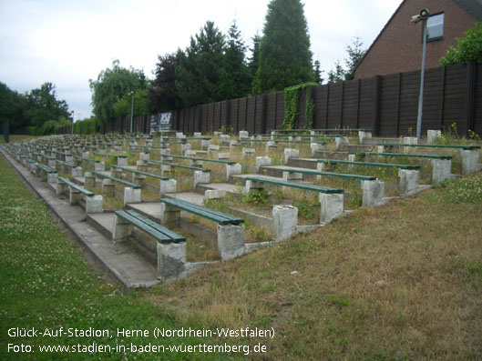 Glück-Auf-Stadion, Herne