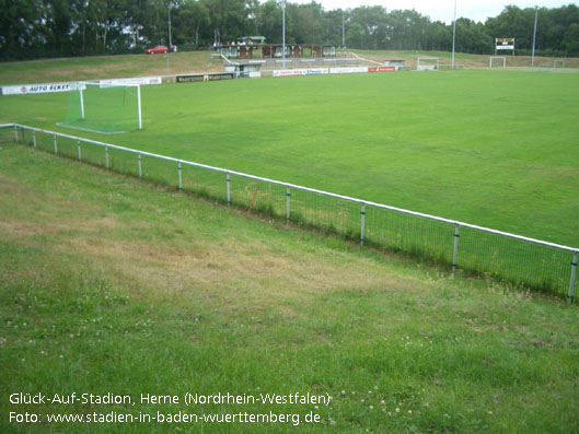 Glück-Auf-Stadion, Herne