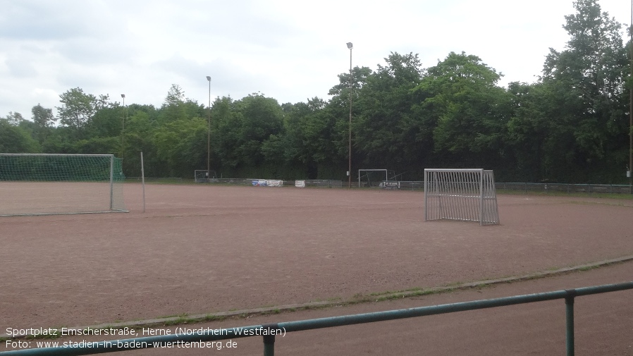 Herne, Sportplatz Emscherstraße