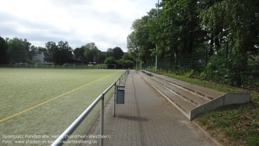 Herne, Sportplatz Forellstraße