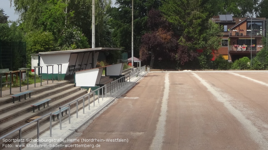 Herne, Sportplatz Schadenburgstraße