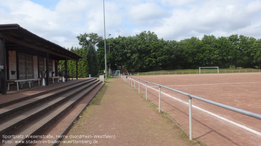 Herne, Sportplatz Wiesenstraße