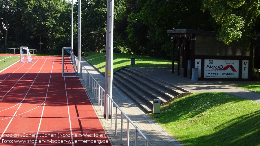 Jüchen, Stadion Jüchen