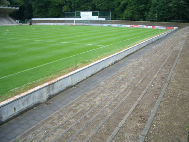 Franz-Kremers-Stadion, Köln