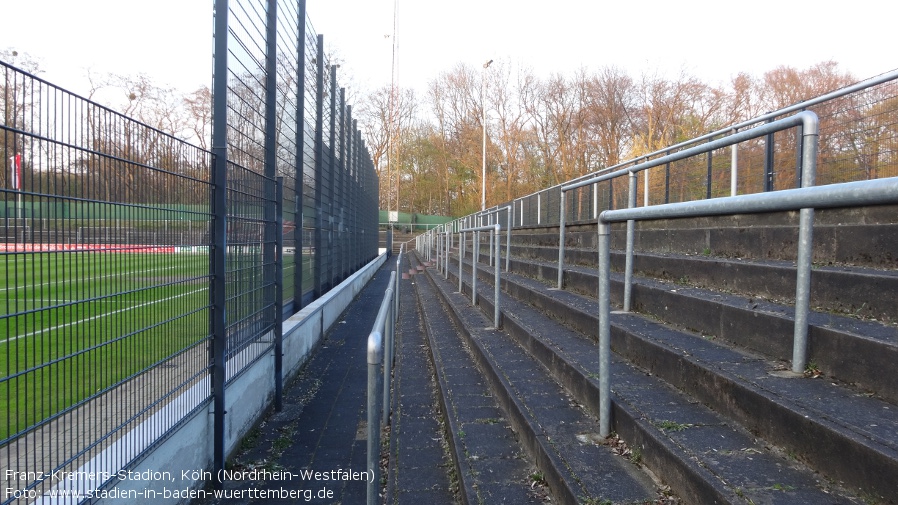 Franz-Kremers-Stadion, Köln