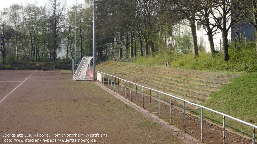 Köln, Sportplatz DJK Viktoria (Nordrhein-Westfalen)