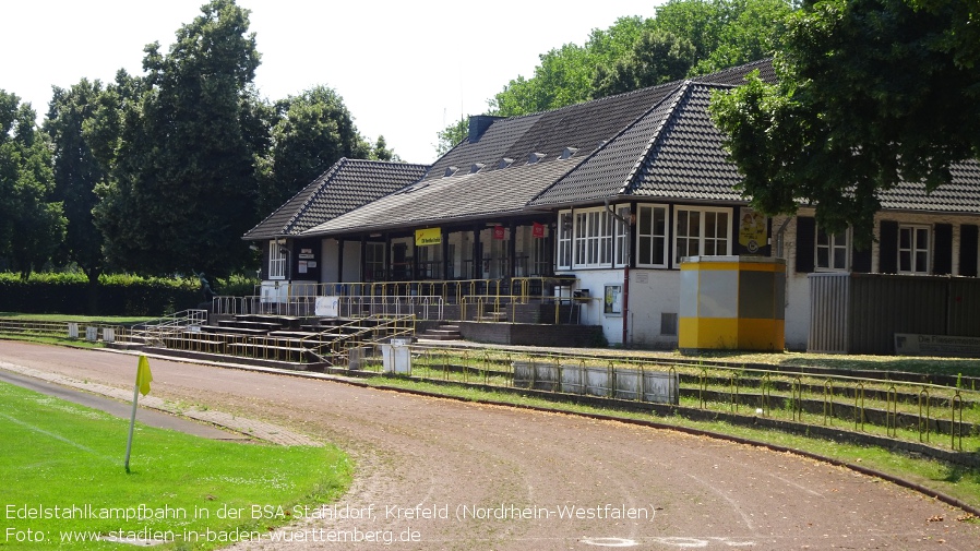 Krefeld, Edelstahlkampfbahn in der BSA Stahldorf