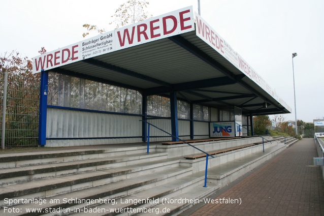 Sportanlage am Schlangenfeld, Langenfeld