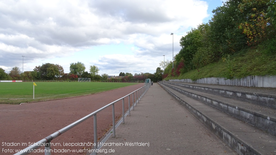 Leopoldshöhe, Stadion im Schulzentrum