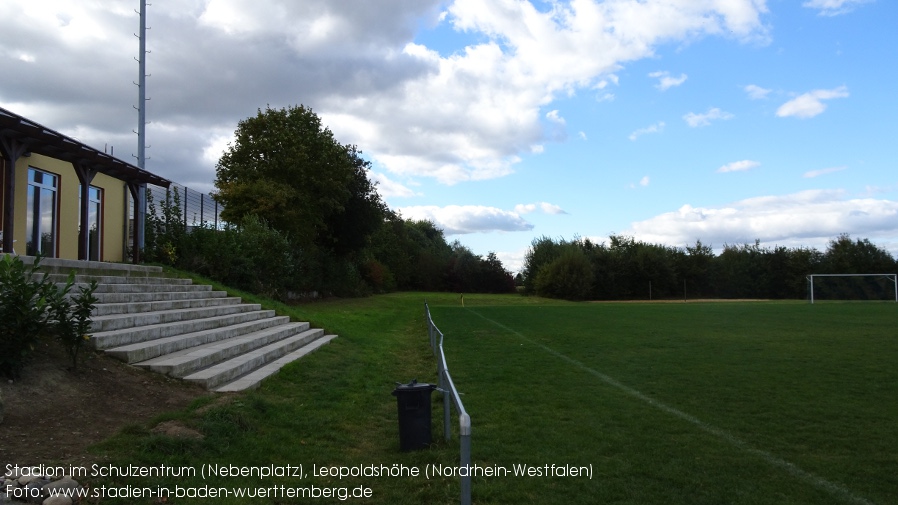 Leopoldshöhe, Stadion im Schulzentrum (Nebenplatz)