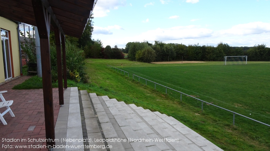 Leopoldshöhe, Stadion im Schulzentrum (Nebenplatz)