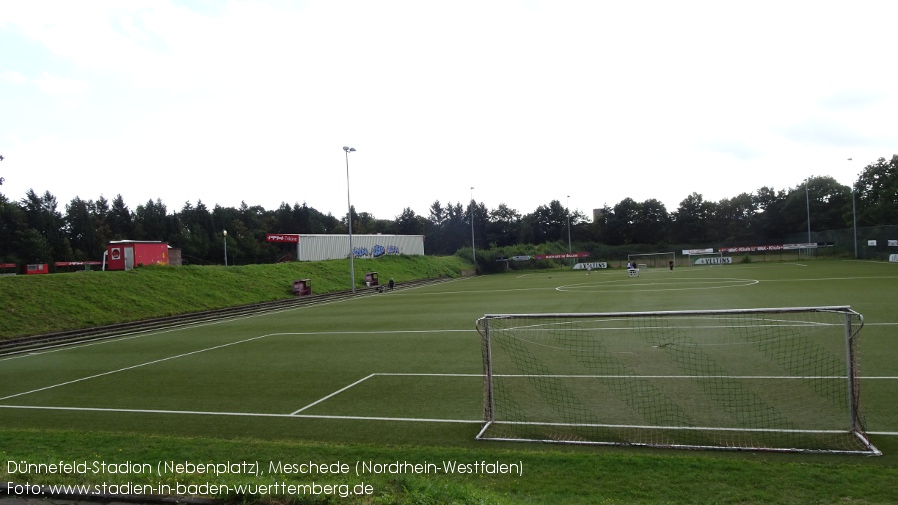 Meschede, Dünnefeld-Stadion (Nebenplatz)