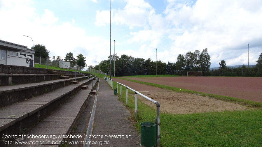 Meschede, Sportplatz Schederweg