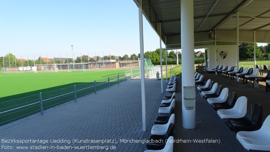 Mönchengladbach, Bezirkssportanlage Uedding (KRP)