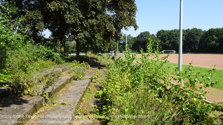 Neukirchen-Vluyn, Kampfbahn Klingerhuf (Nebenplatz)