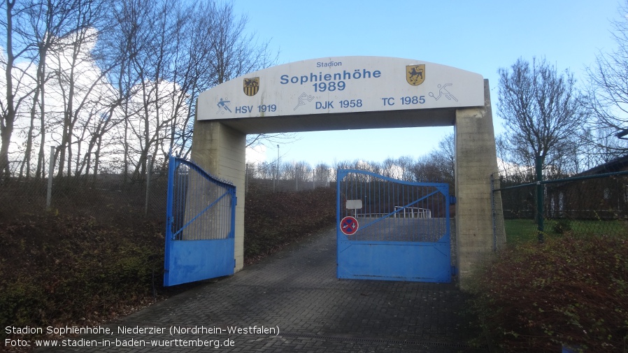 Niederzier, Stadion Sophienhöhe