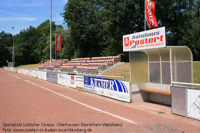 Oberhausen, Sportplatz Lütticher Straße