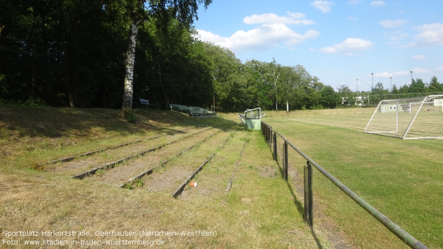 Oberhausen, Sportplatz Harkortstraße