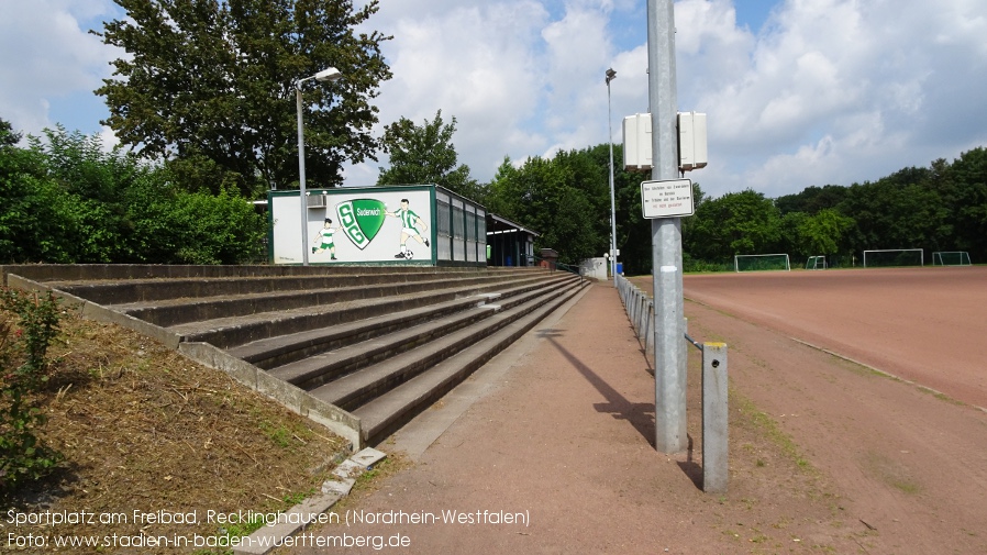 Recklinghausen, Sportplatz am Freibad