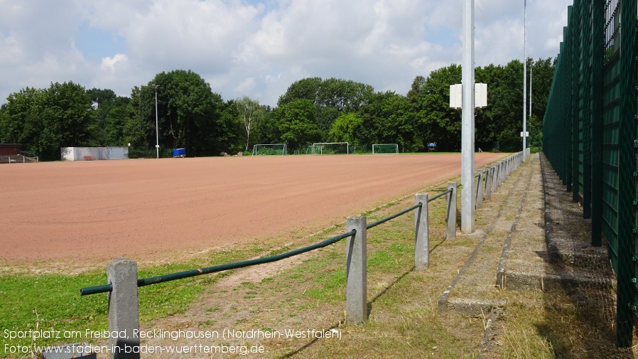 Recklinghausen, Sportplatz am Freibad