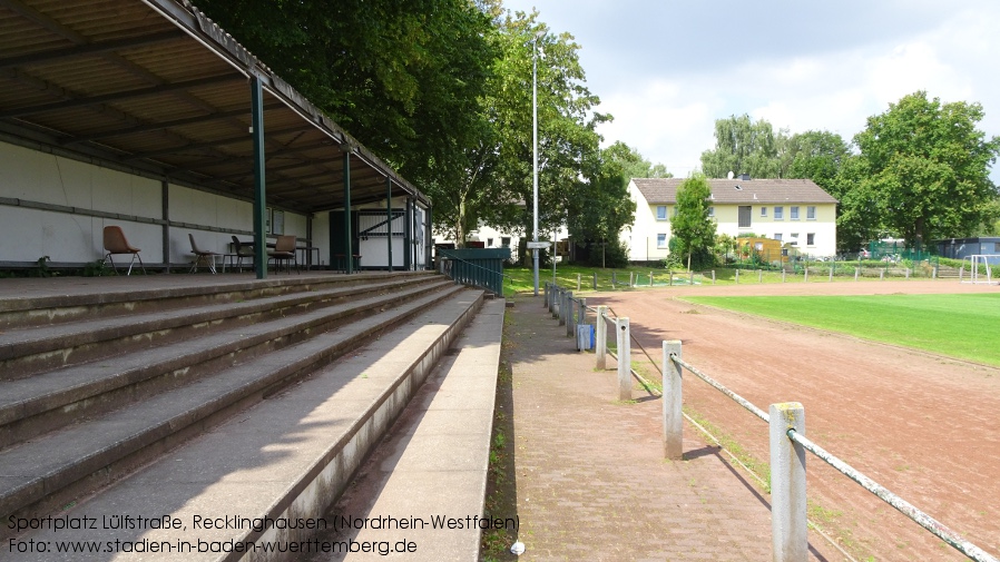 Recklinghausen, Sportplatz Lülfstraße