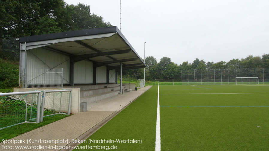 Reken, Sportpark (Kunstrasenplatz)