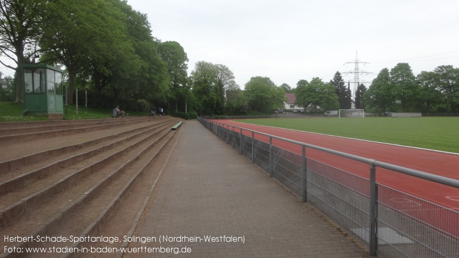 Solingen, Herbert-Schade-Sportanlage