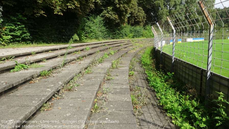 Stadion am Hermann-Löns-Weg, Solingen (Nordrhein-Westfalen)