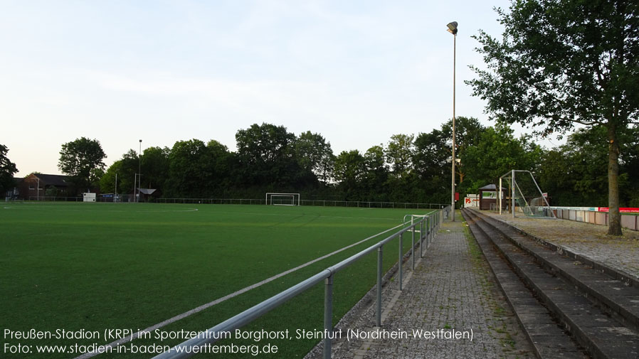 Steinfurt, Preußen-Stadion im Sportzentrum borghorst (Kunstrasenplatz)