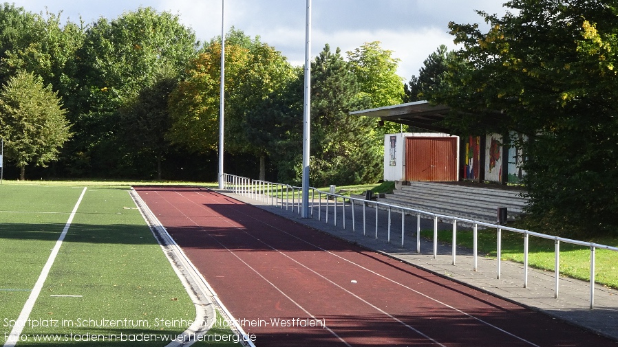 Steinheim, Sportplatz im Schulzentrum