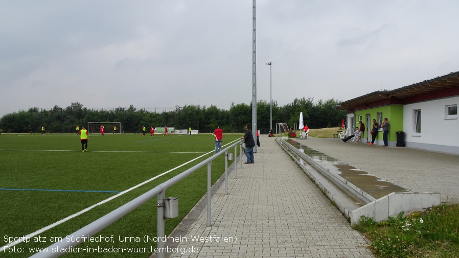 Unna, Sportplatz am Südfriedhof