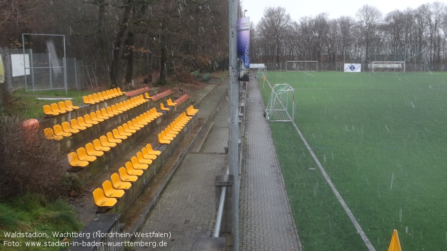 Wachtberg, Waldstadion