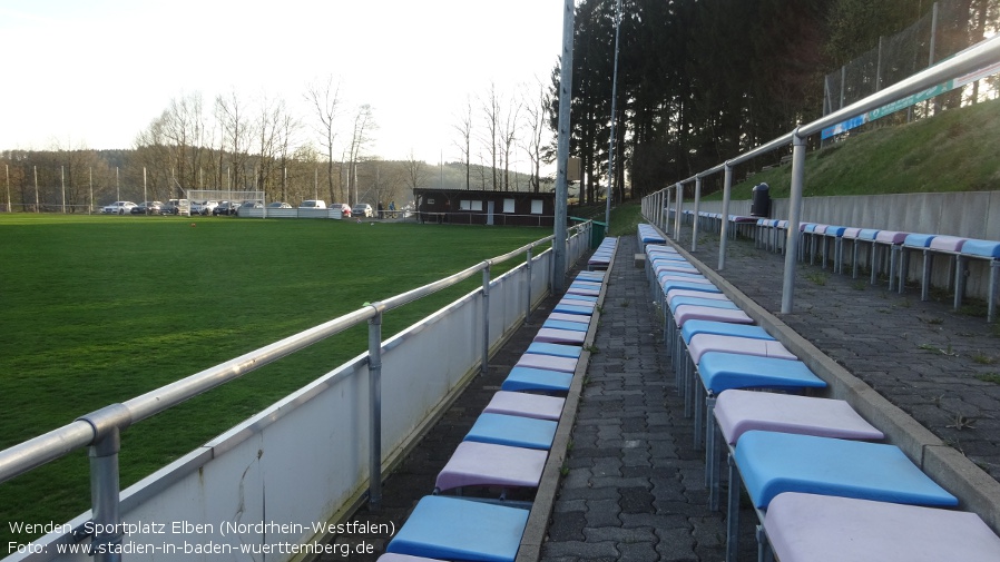 Wenden (Sauerland), Sportplatz Elben