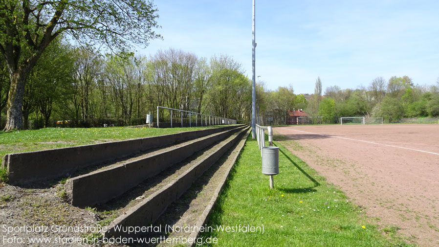 Sportplatz Grundstraße, Wuppertal (Nordrhein-Westfalen)