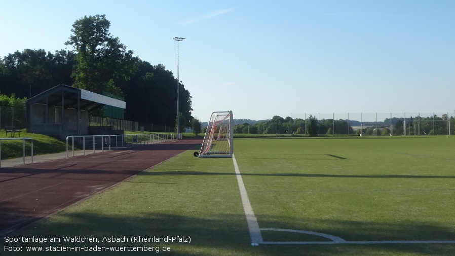 Sportanlage am Wäldchen, Asbach (Rheinland-Pfalz)