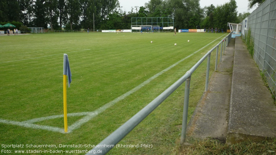 Dannstadt-Schauernheim, Sportplatz Schauernheim (Rheinland-Pfalz)