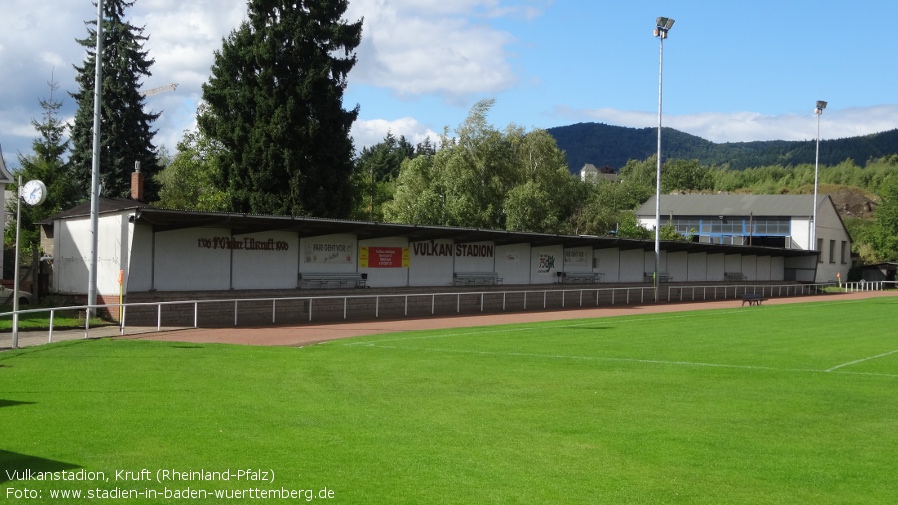 Vulkanstadion, Kruft (Rheinland-Pfalz)