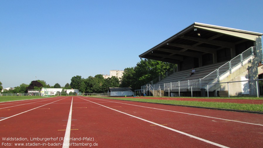 Waldstadion Limburgerhof