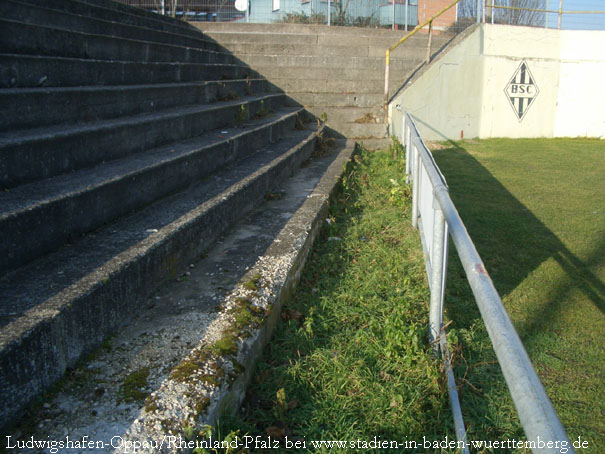 Stadion am Güterbahnhof, Ludwigshafen