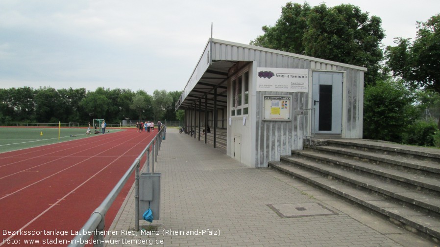 Bezirkssportanlage Laubenheimer Ried, Mainz