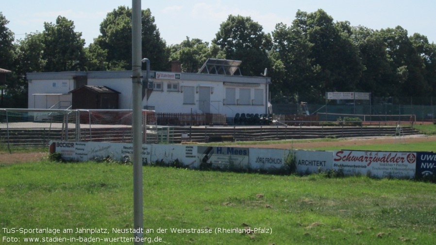 TUS-Sportanlage am Jahnplatz, Neustadt an der Weinstraße