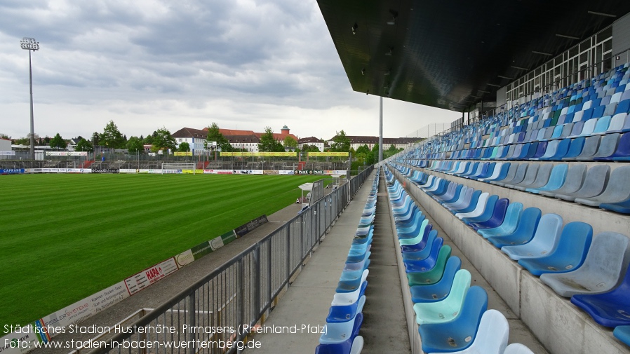 Städtisches Stadion Husterhöhe, Pirmasens