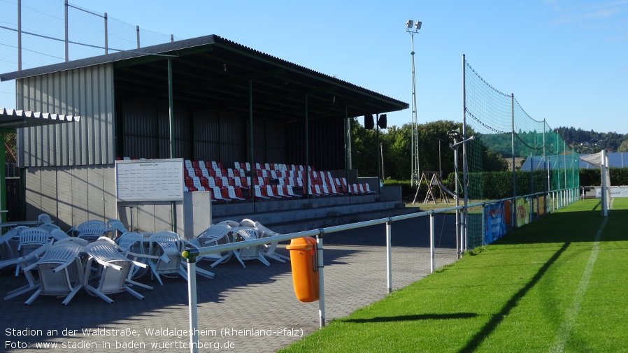 Stadion an der Waldstraße, Waldalgesheim (Rheinland-Pfalz)