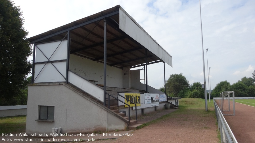 Stadion Waldfischbach, Waldfischbach-Burgalben (Rheinland-Pfalz)