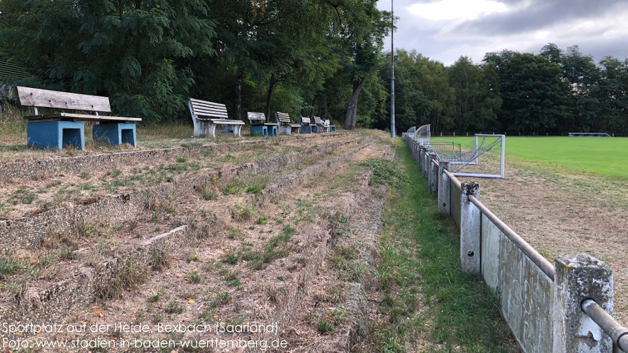 Bexbach, Sportplatz auf der Heide
