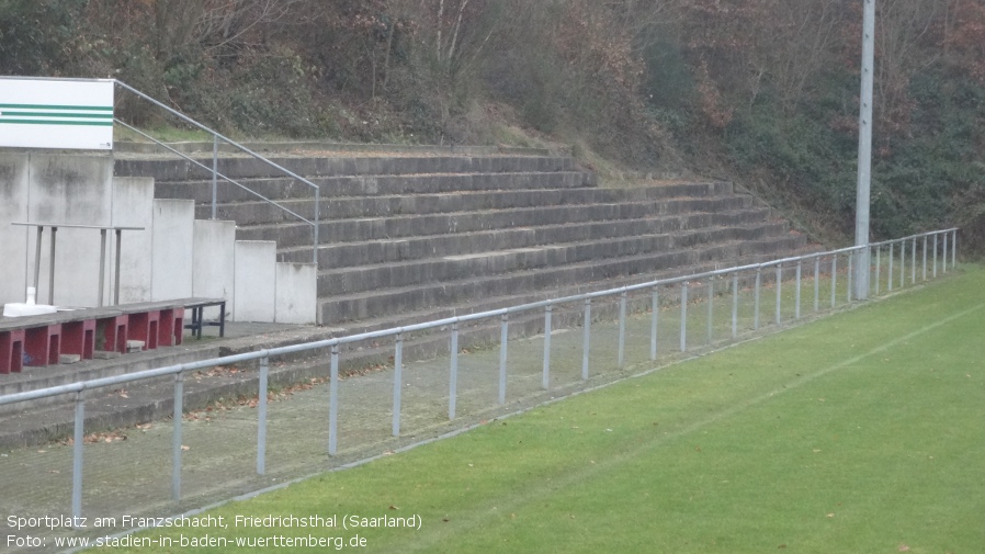 Sportplatz am Franzschacht, Friedrichsthal