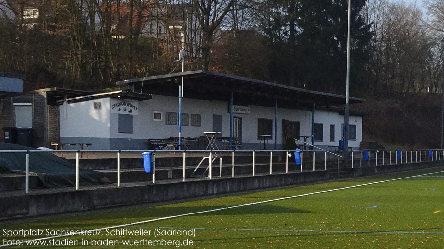 Schiffweiler, Sportplatz Sachsenkreuz